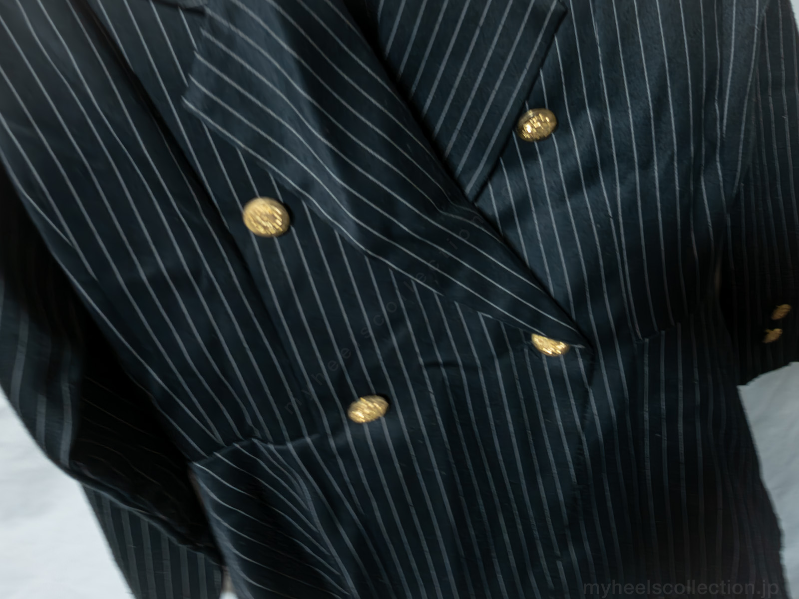 （非着用）CHO COR ピンストライプ 生地感 ディテール