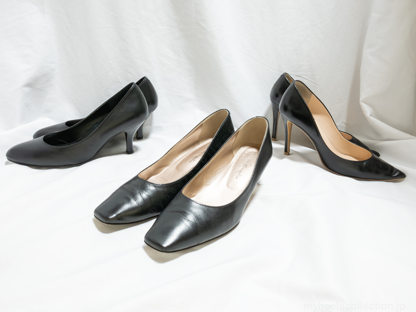 代表となる1足【Front】正面・全体｜非着用・白背景